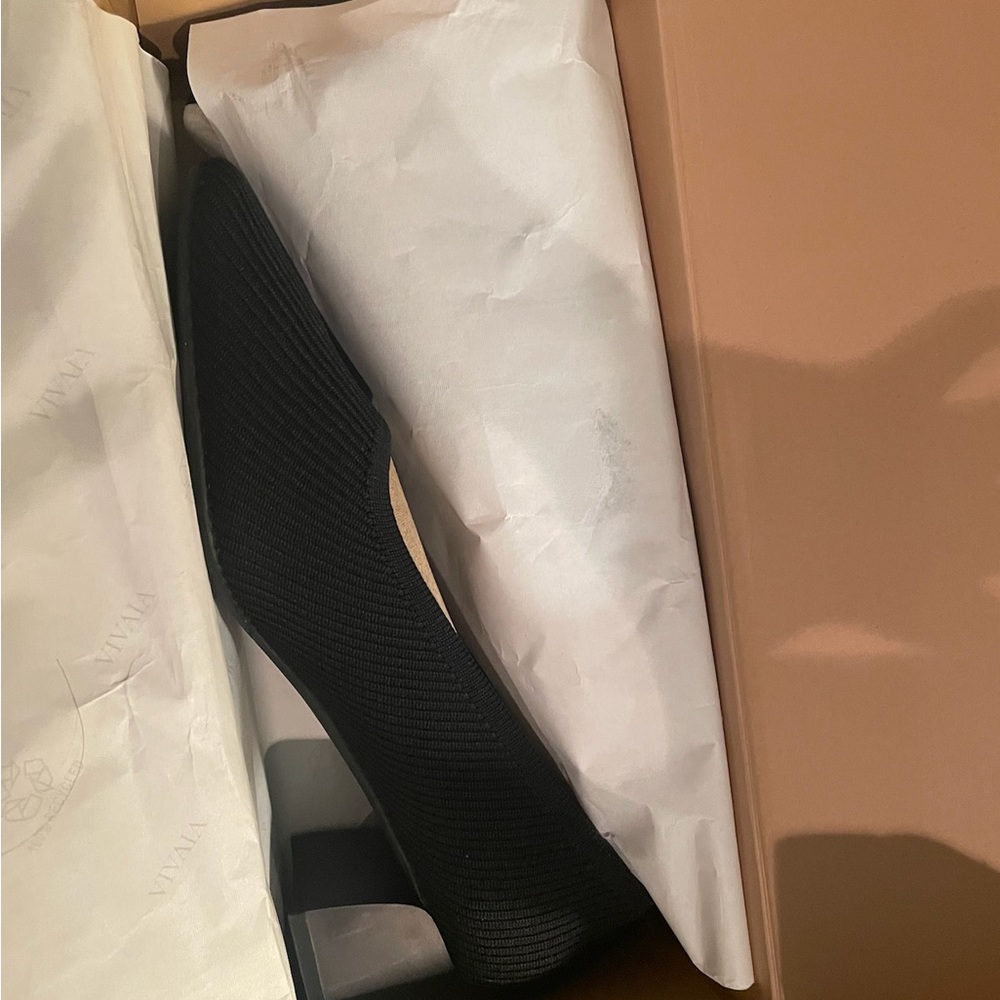 NIB Viviaia Melody 2.0 Sz 7.5 Square-Toe Chunky Heels - Picture 7 of 16
